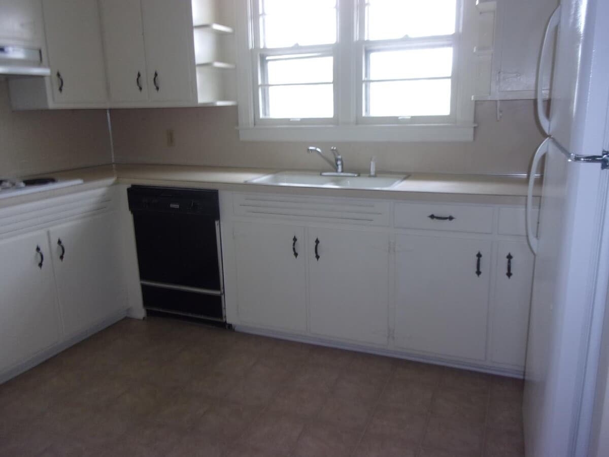 Photo - 205 Westhill Dr