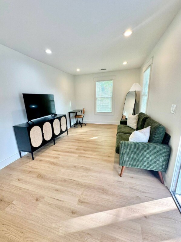 Photo - 1313 Live Oak St