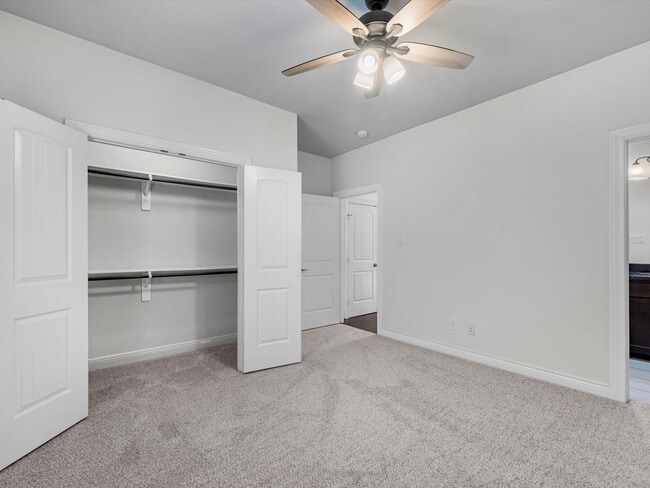 Photo - 5319 Kiam St