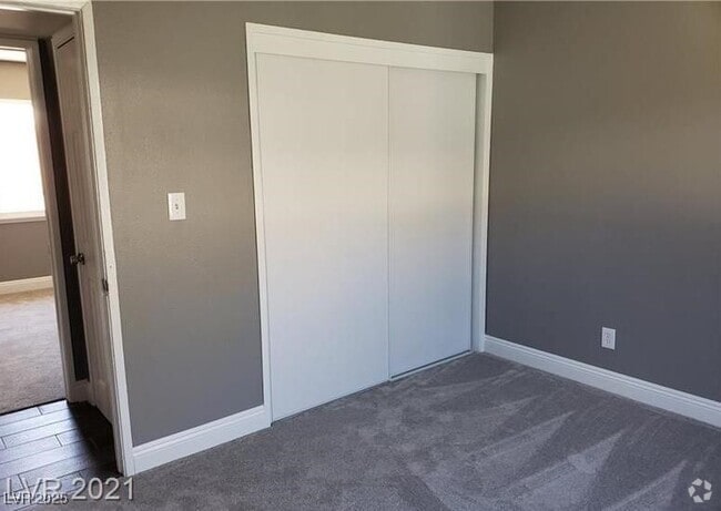 Building Photo - 3115 E Dillon Ave Rental