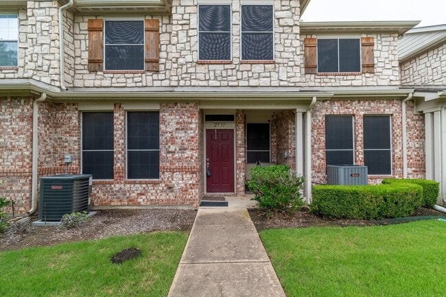 Photo - 2731 Olympic Park Dr
