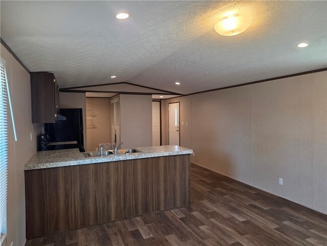 1775 Sea Creek Dr
