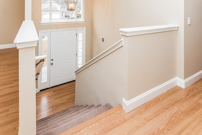 Photo - 2704 Lake Park Ridge E