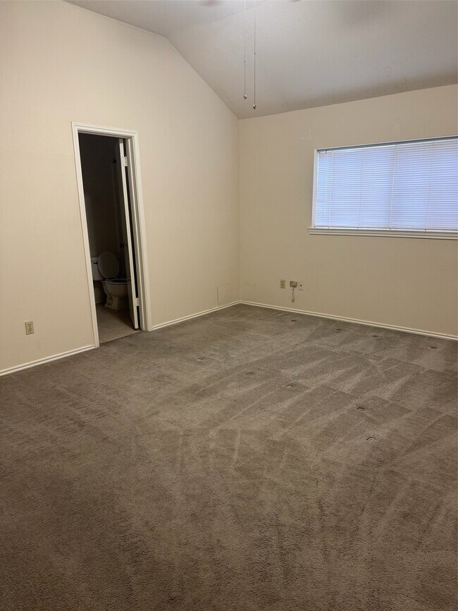 Photo - 18023 Garden Manor Dr