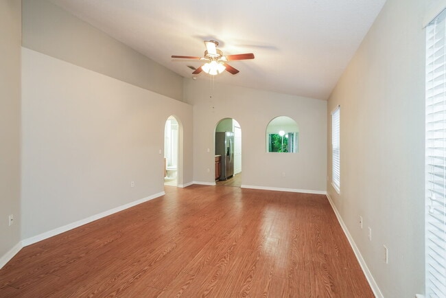 Photo - 17036 Lixberry Way