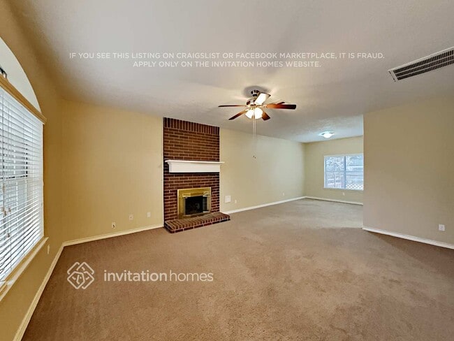 Photo - 2721 Leroy St