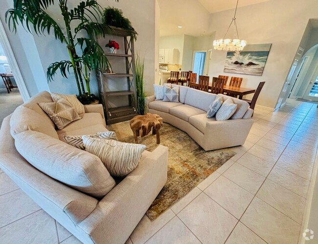 Building Photo - Lakefront Luxury in North Naples – Elegant... Unit 123 Rental