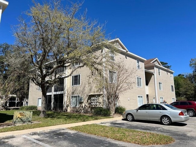 Photo - 3800 SW 20th Ave Unit 209