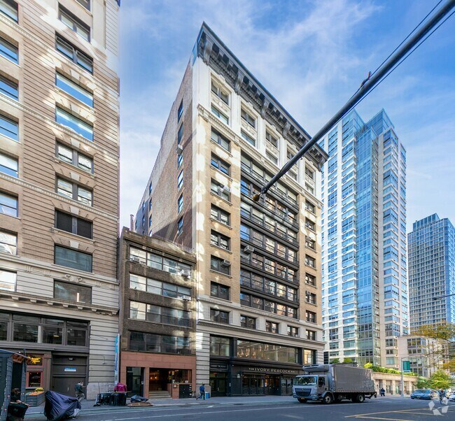 Photo - 38-44 W 26th St