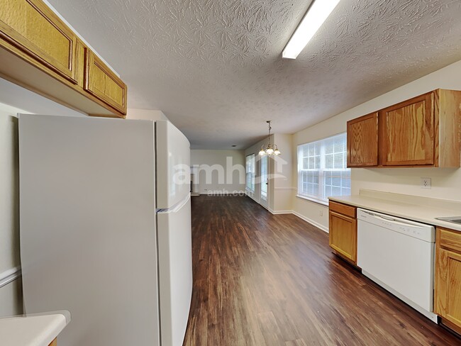 Photo - 4482 Raptor Pl