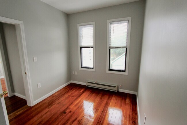 Photo - 358 Princeton St Unit 3 bed