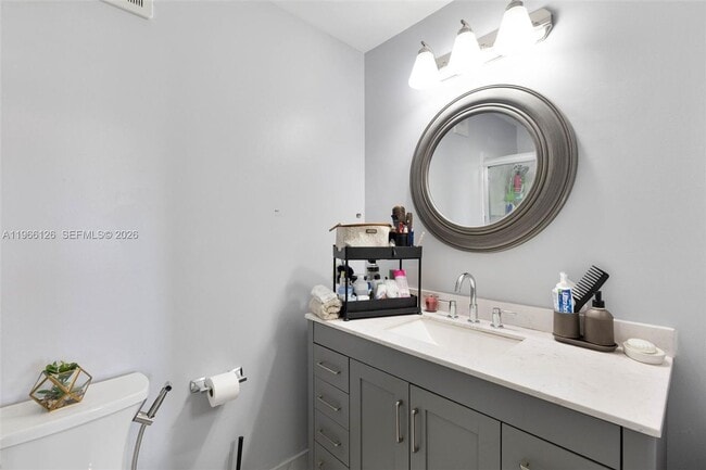 Building Photo - 9925 NW 57th Manor