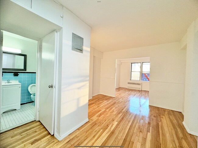 Photo - 4135 50th St Unit 2