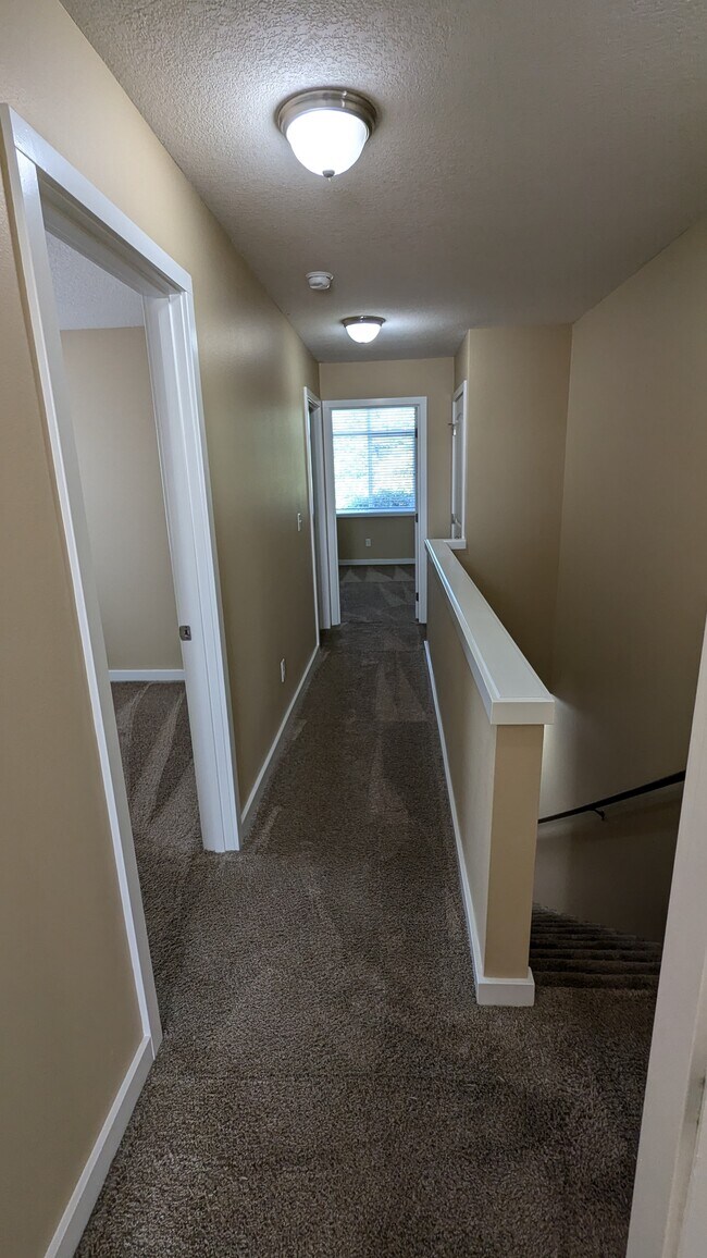 Photo - 10443 NE 5th Cir Townhome