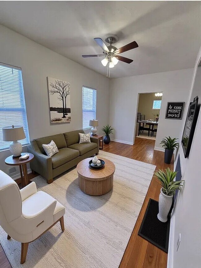 Photo - 221 Turin St Unit 1