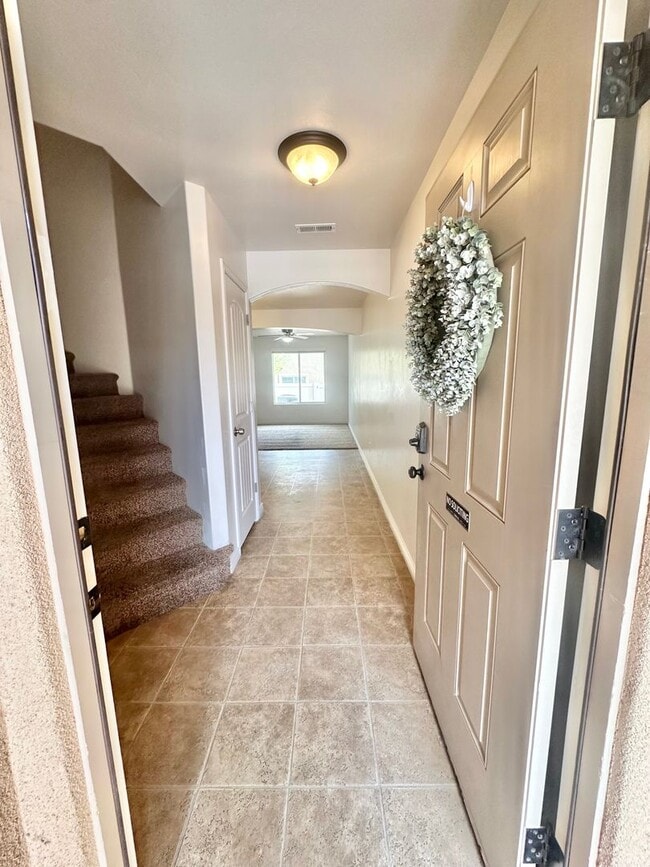 Photo - Beautiful 3 bedroom home!