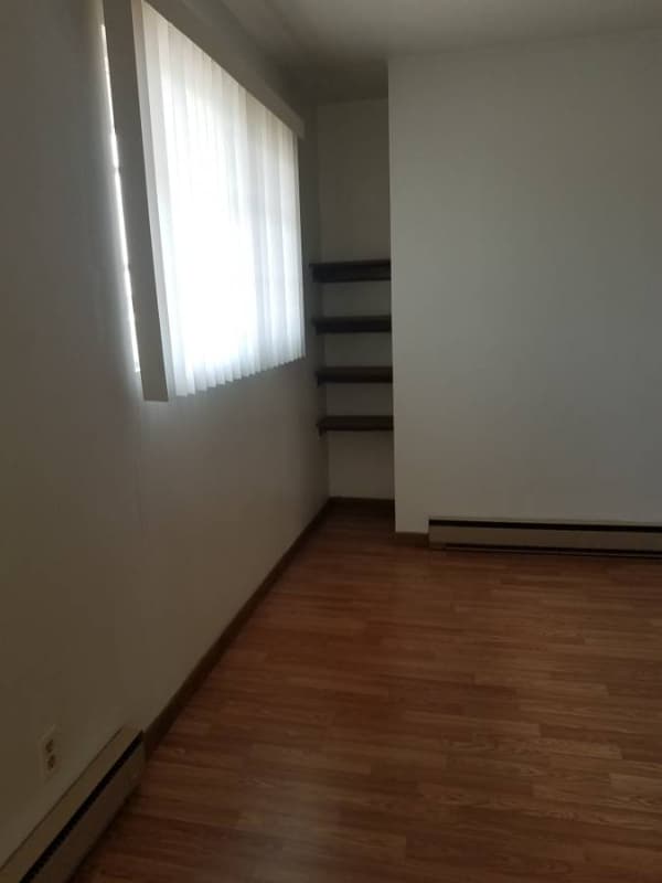 Photo - 713 Cedar Dr