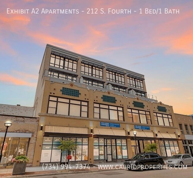 Building Photo - Exhibit A2 Apartments - 212 S. Fourth -1 Bed/1 Bath Unit 1 Bed/1 Bath