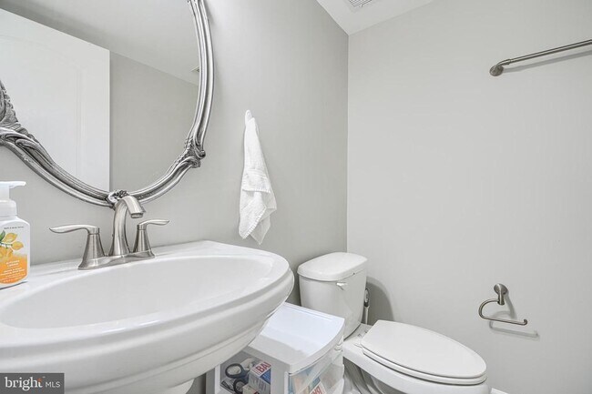 Photo - 432 Grand St