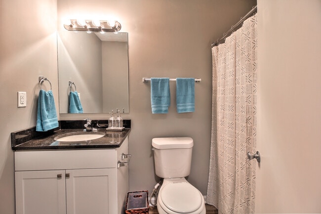 Photo - The Pops Apartments