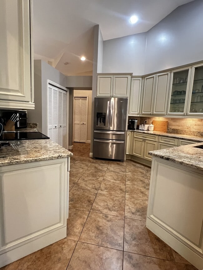 Photo - 9421 Old Hickory Cir