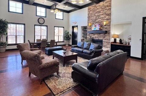 Photo - Estrada North