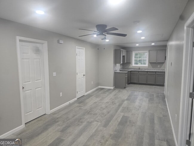 Photo - 712 S Jefferson St