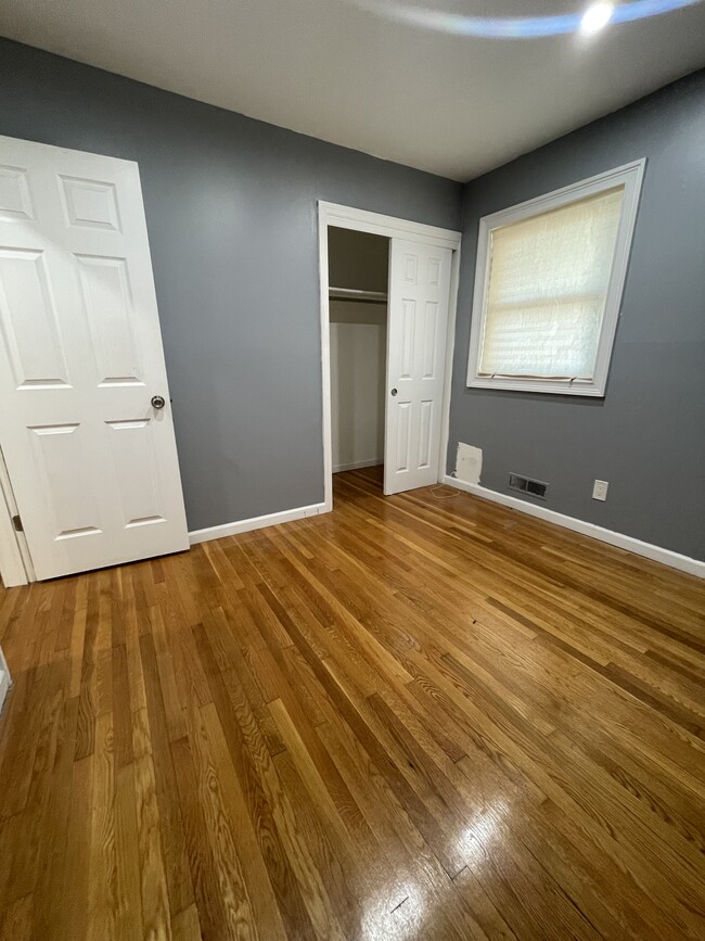 Photo - 45 Ebony St Unit 1 fl