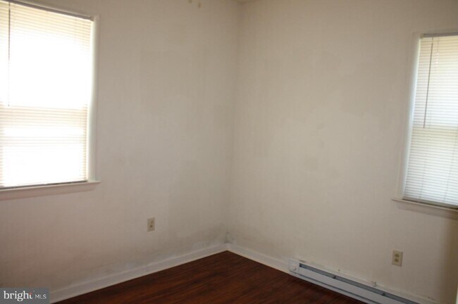 Photo - 223 W Bridge St Unidad B