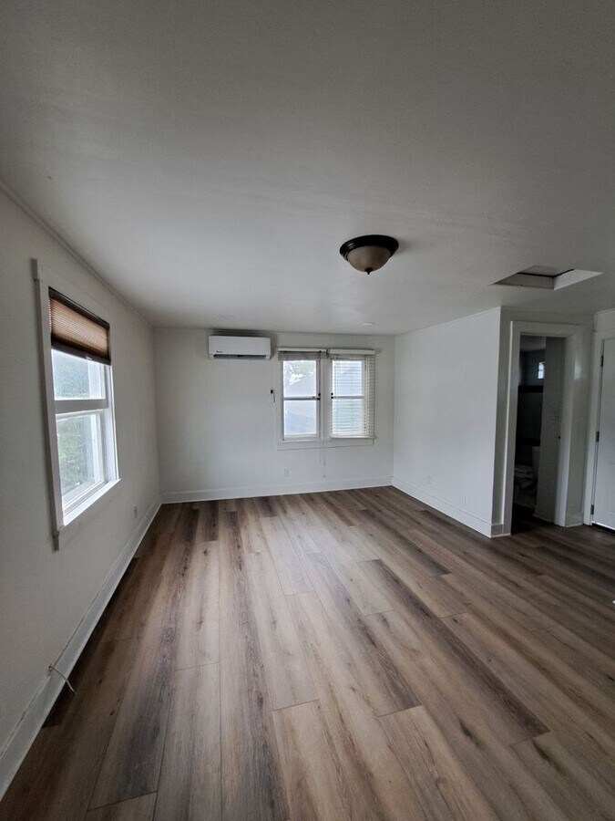 Photo - 141 E Hedges Ave Unit 141 E. Hedges- ADU