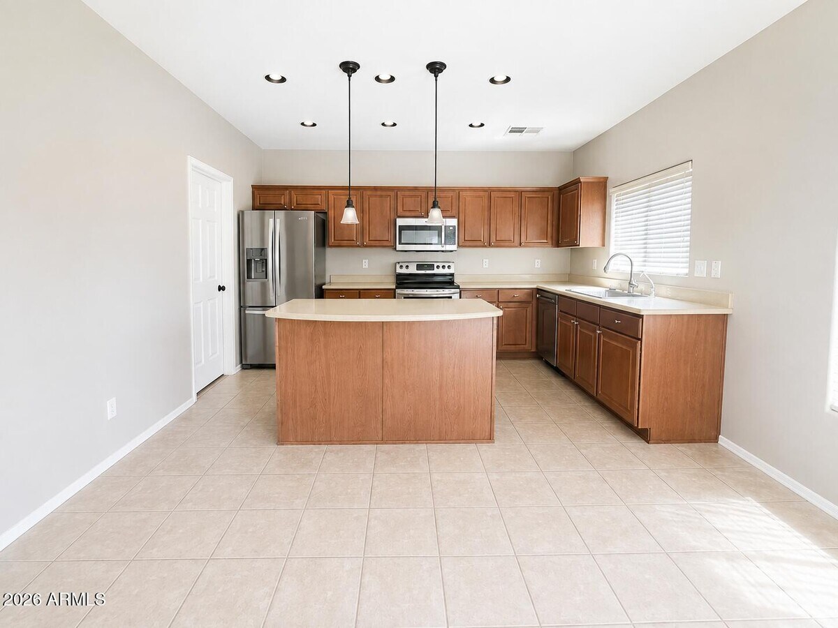 Photo - 2729 E Chester Dr