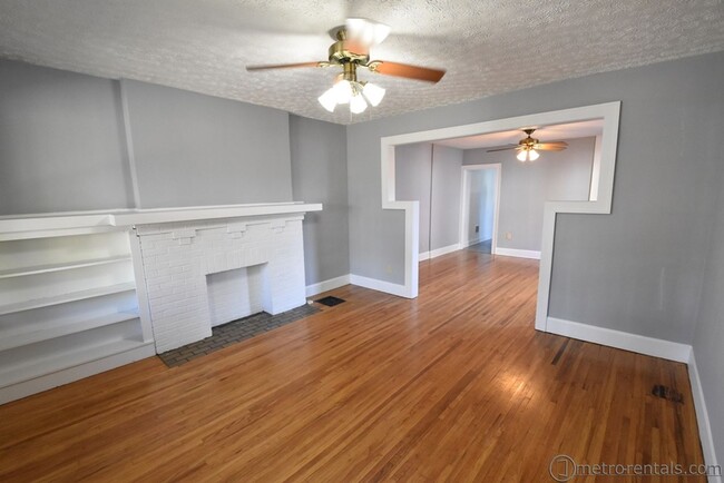 Photo - 149-151-151 E Lakeview Ave Apartment Unit 149 East Lakeview Avenue