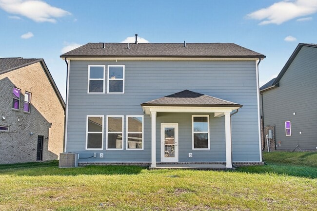 Photo - 404 Old Spg Ln