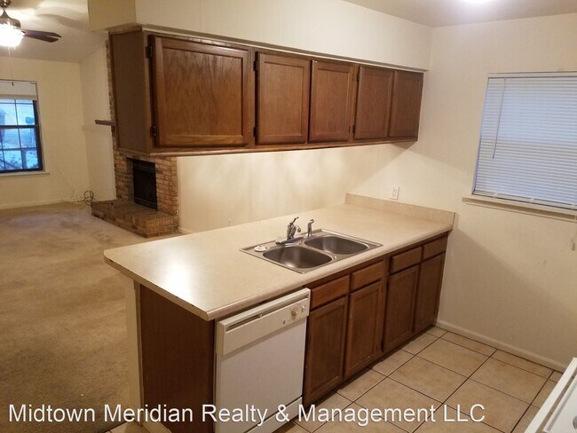 Photo - 2 br, 2 bath House - 1322 Burgess Dr