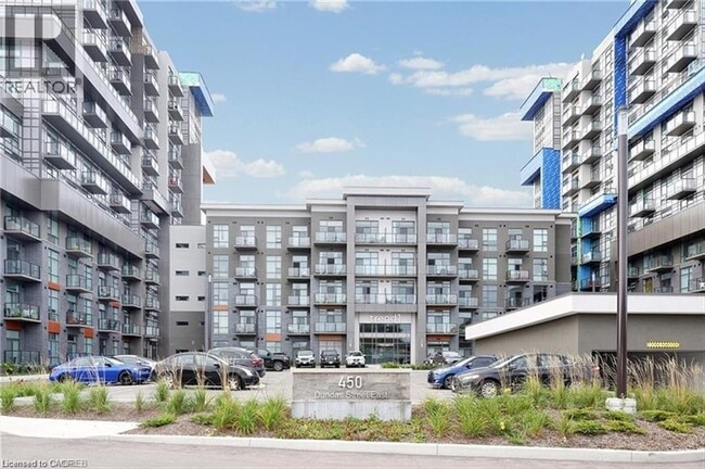 Photo - 450 Dundas St E Unit 603