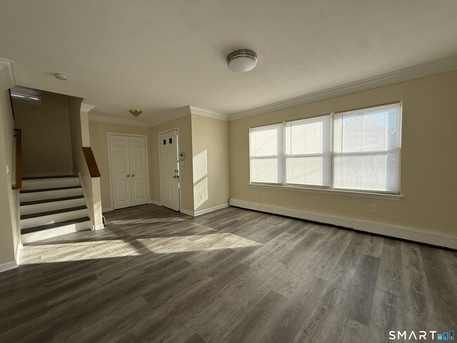 Photo - 769 Ogden St