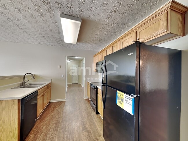 Photo - 1760 Neighborhood Walk