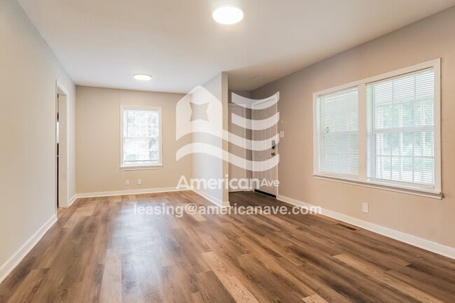 Photo - 1009 Ozark Ct