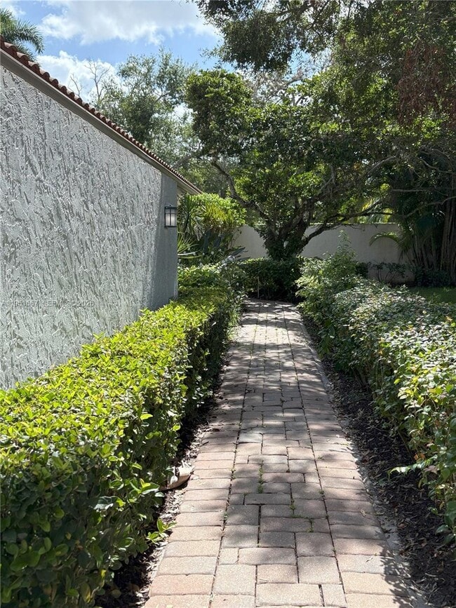 Photo - 2538 Windsor Way Ct