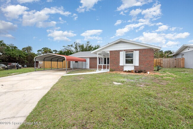Photo - 1650 Leach Cir