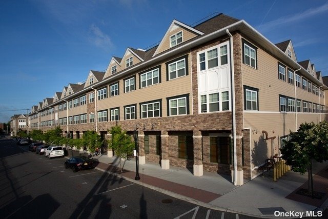 180 Atlantic Ave E214  