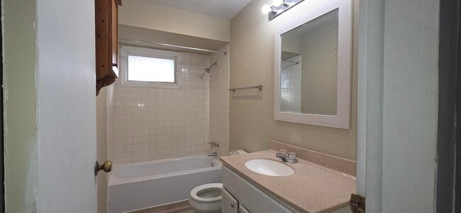 Photo - 217 S Cross St