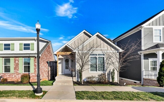 Photo - 1372 Hicks Edgen Rd