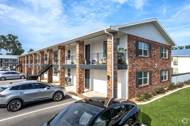 Building - Central Haven Apartments