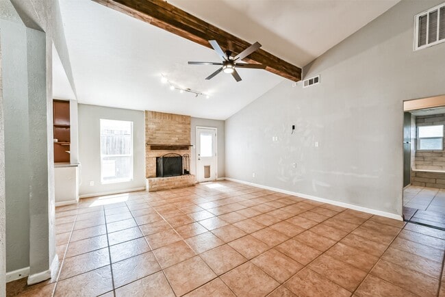 Photo - 16031 Birch Vale Dr