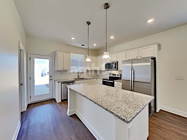 Photo - 215 Stowe Rd