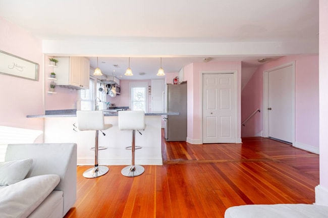 Photo - 1019 Berryville Ave Unit The Queen of Winchester