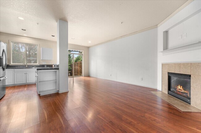 Photo - 16056 NW Centine Ln