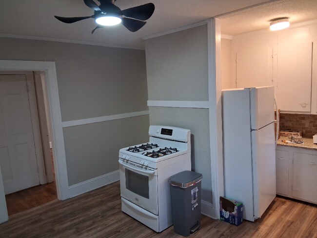 Photo - 127-129-129 Olmsted Dr Unit 127 Olmsted Dr