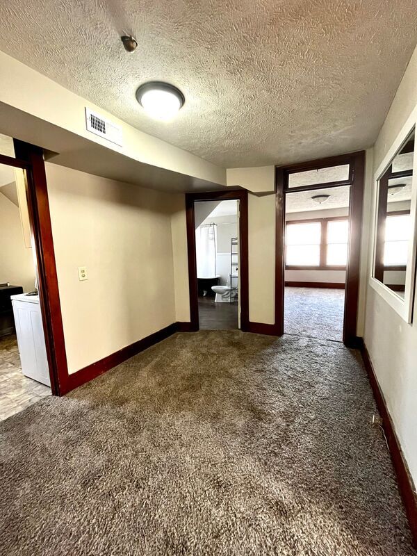 Photo - 1820 A St Unit 4